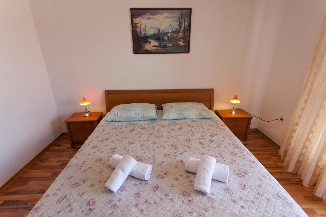Apartman Budimir1 Cres Luaran gambar