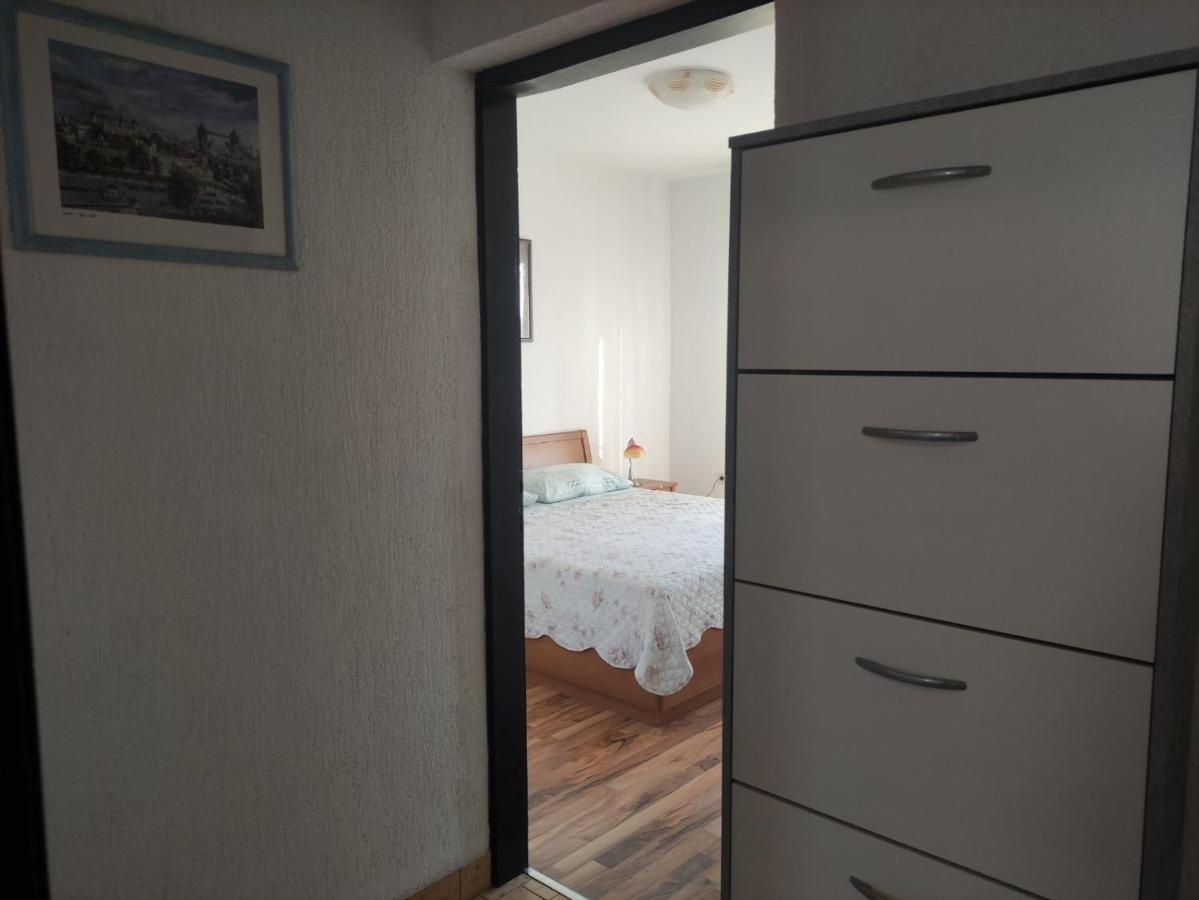 Apartman Budimir1 Cres Bilik gambar